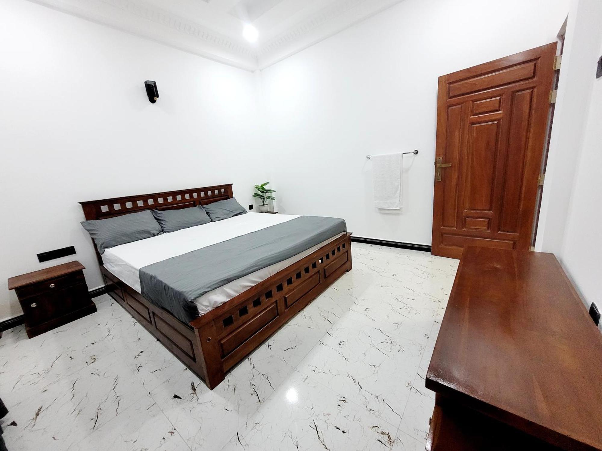 Appartement Munril Guest à Jaffna Extérieur photo
