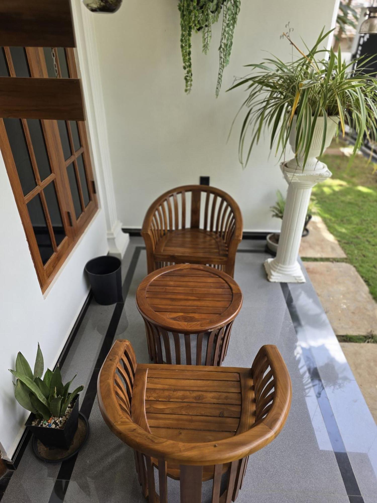 Appartement Munril Guest à Jaffna Extérieur photo