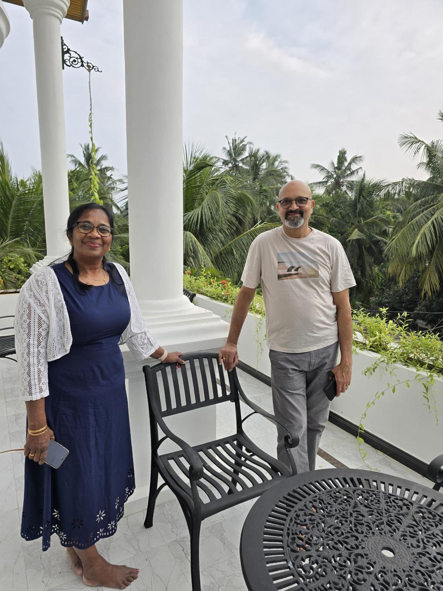 Appartement Munril Guest à Jaffna Extérieur photo